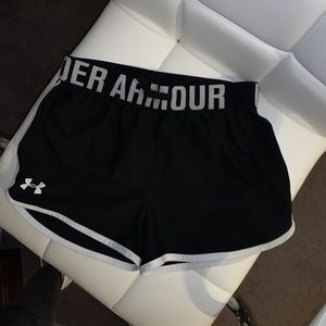 Girls Under Armour Athletic Shorts